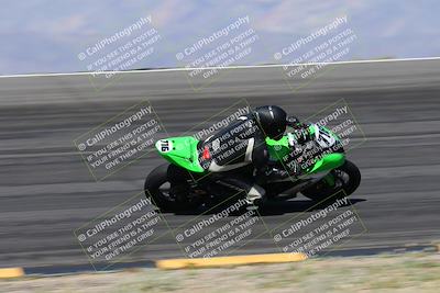 media/Apr-05-2024-Apex Assassins-CVMA Friday Practice (Fri) [[ee2ef04f2b]]/3-Racer 2/Session 3 (Bowl Speed Pans)/